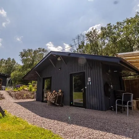 Kemping Mount Hillary Pods