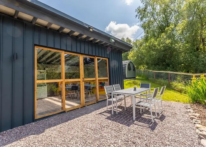 Kemp Mount Hillary Pods *